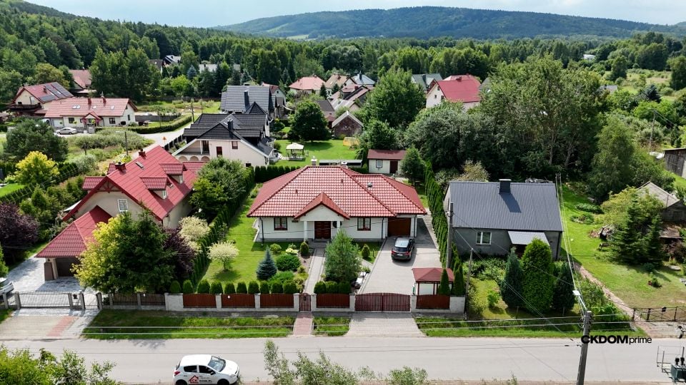 Dom Ćmińsk