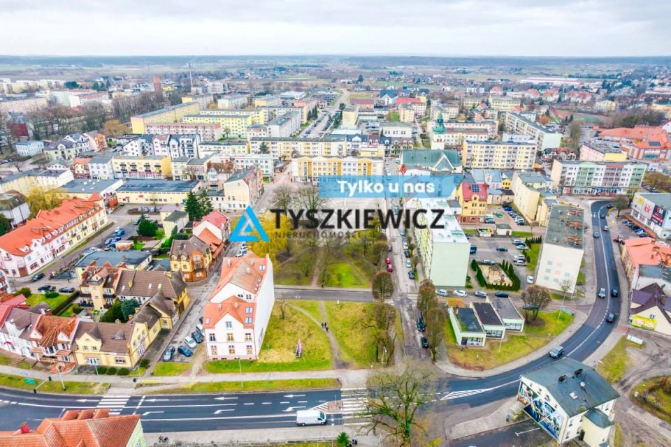 Działka nad jeziorem