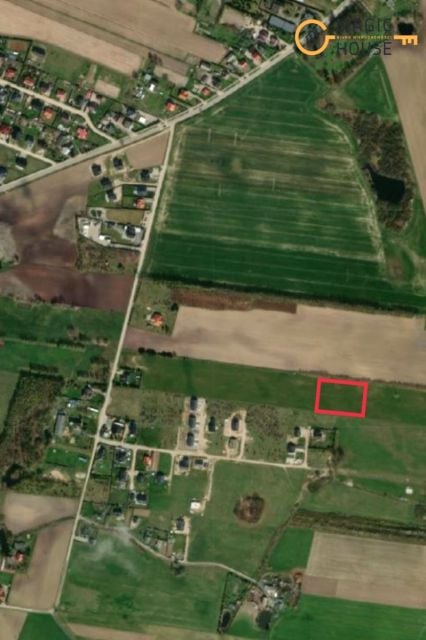 Działka nad jeziorem