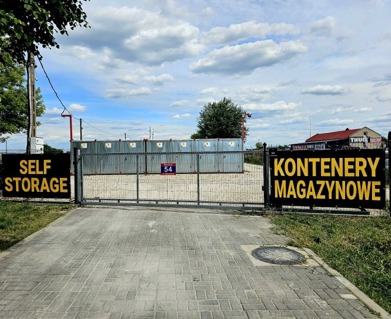 Budynek użytkowy Warszawa