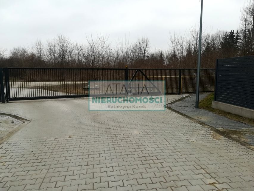 Ogrodzona działka sprzedam