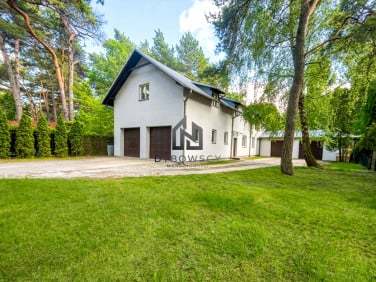 Dom Józefów