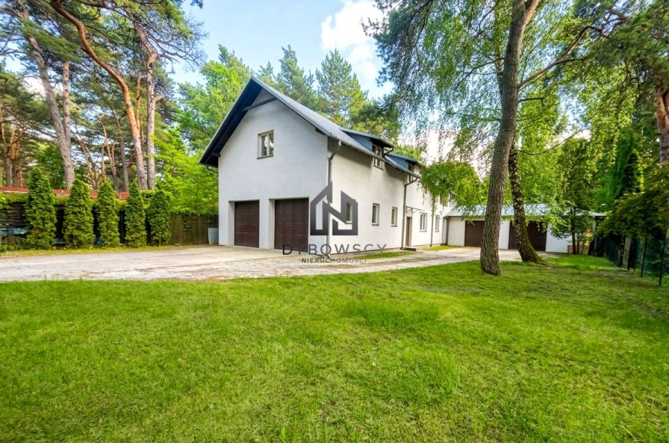 Dom Józefów