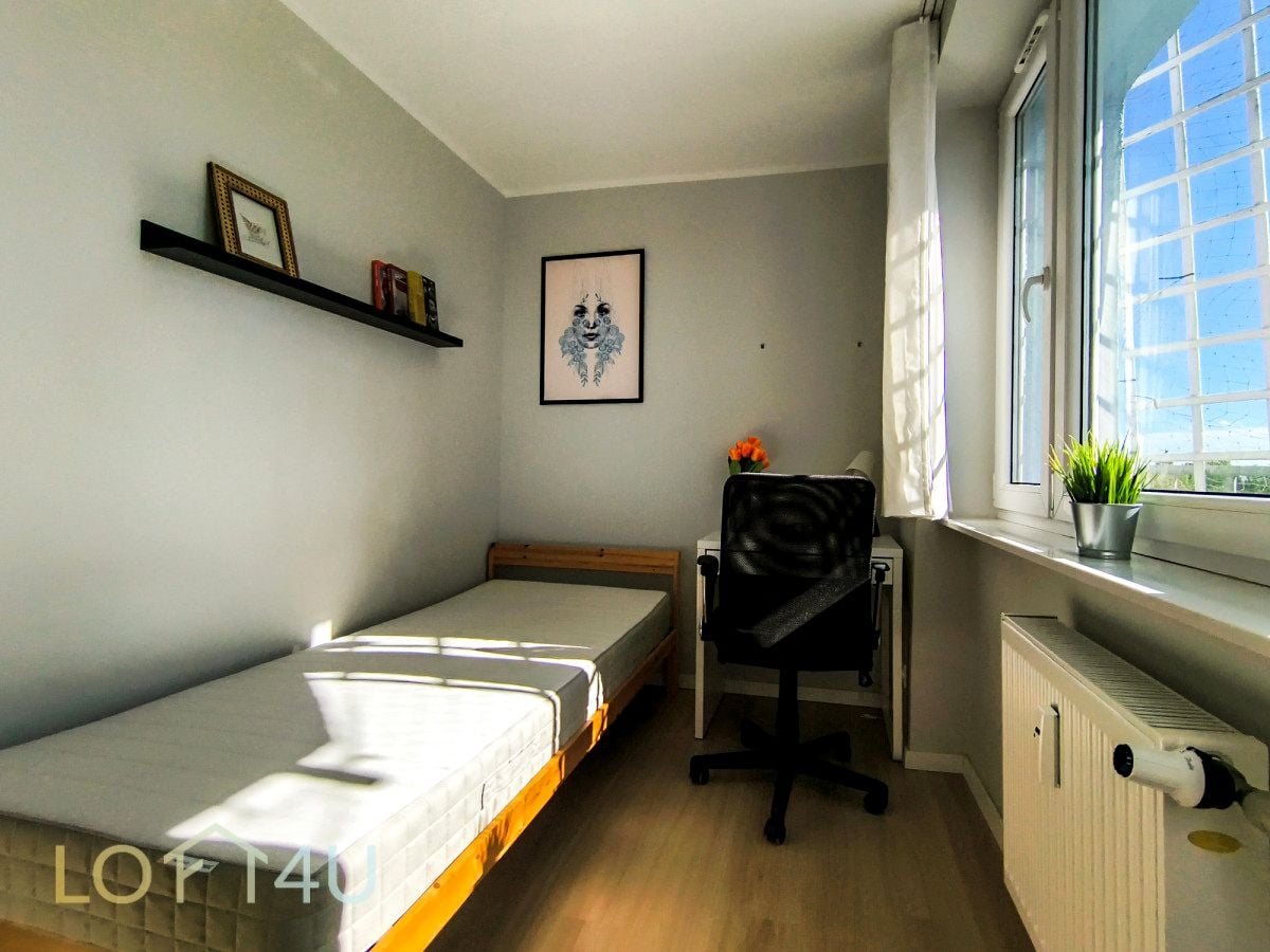 Pokój, Aleja Walentego Roździeńskiego