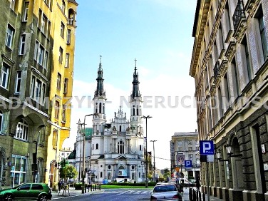 Budynek użytkowy Warszawa