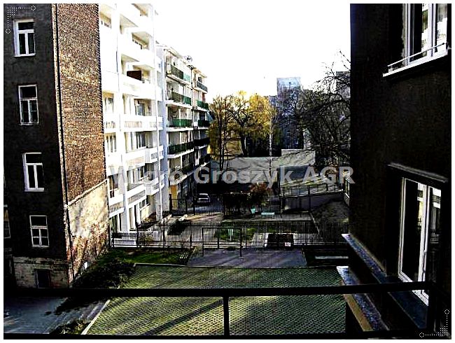 Mieszkanie blok mieszkalny Warszawa