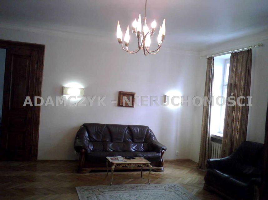 Budynek użytkowy Warszawa