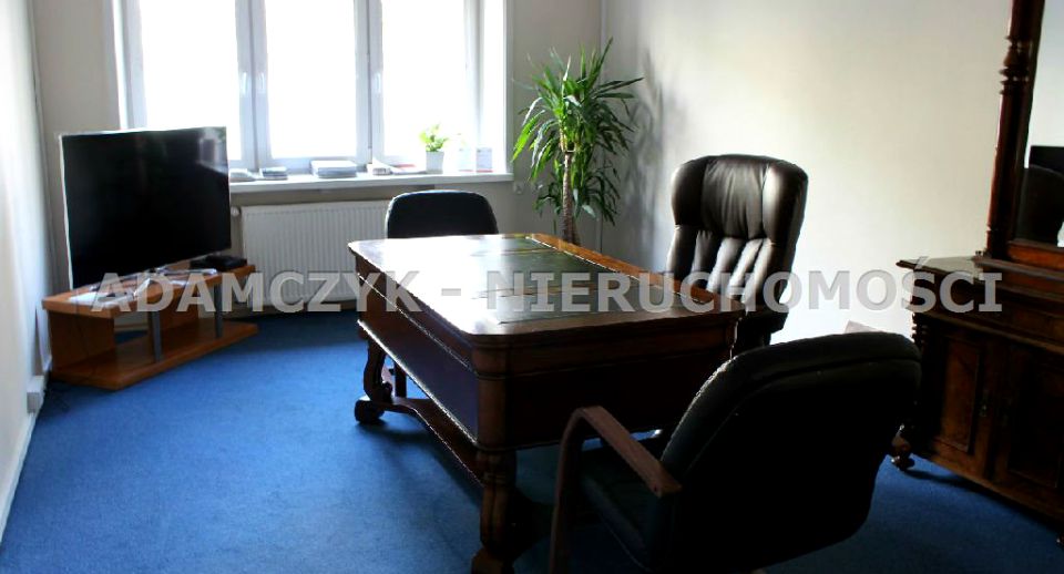 Budynek użytkowy Warszawa
