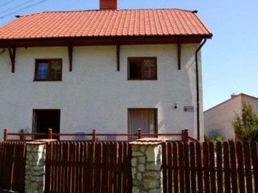 Dom Uściąż-Kolonia