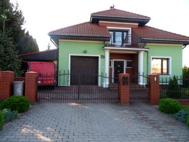 Dom Dzierżoniów