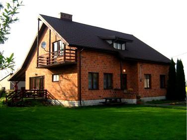 Dom Łowiczek