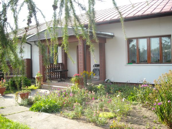 Dom Mała Nieszawka