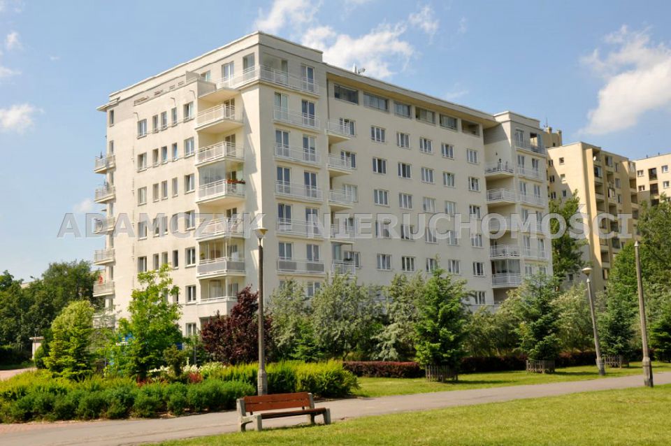 Budynek użytkowy Warszawa