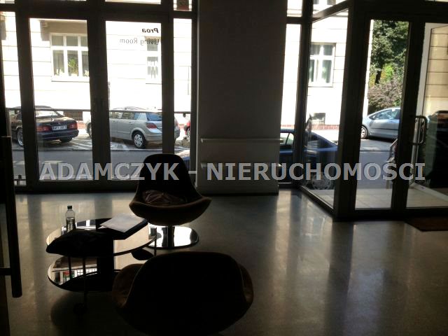 Budynek użytkowy Warszawa