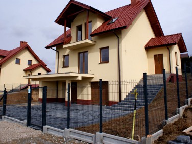 Dom Górna Wieś