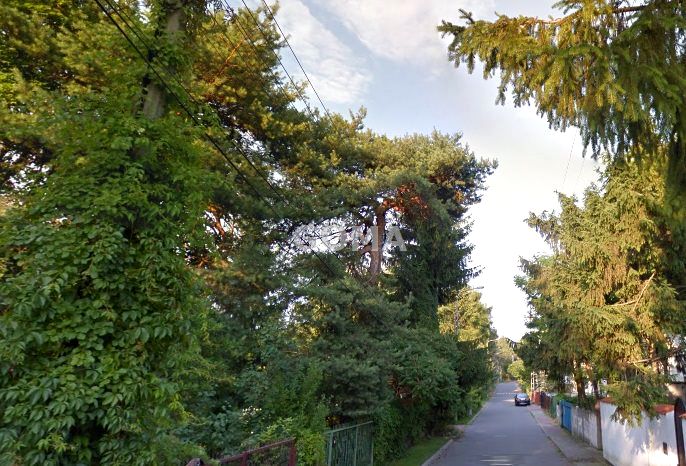 Pusta działka Warszawa