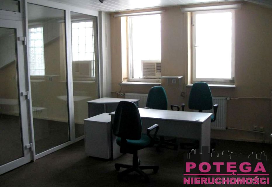 Budynek użytkowy Warszawa