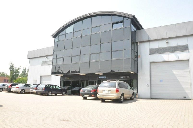 Budynek użytkowy Warszawa