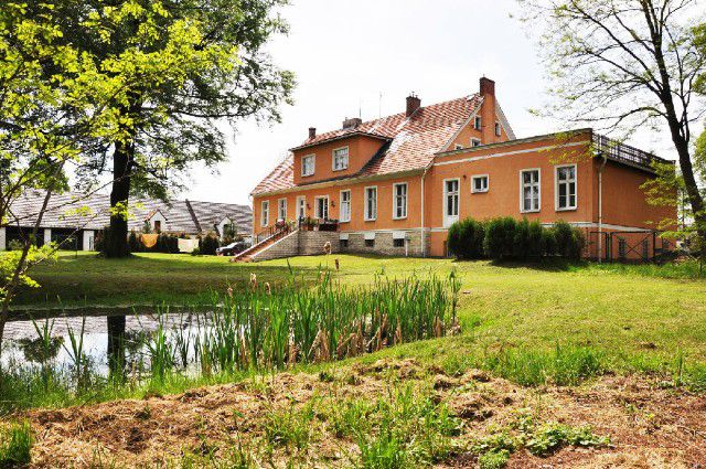 Dom Jełowa
