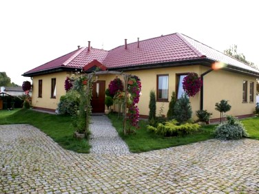 Dom Cesarzowice