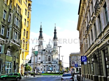 Budynek użytkowy Warszawa