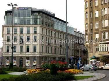 Budynek użytkowy Warszawa